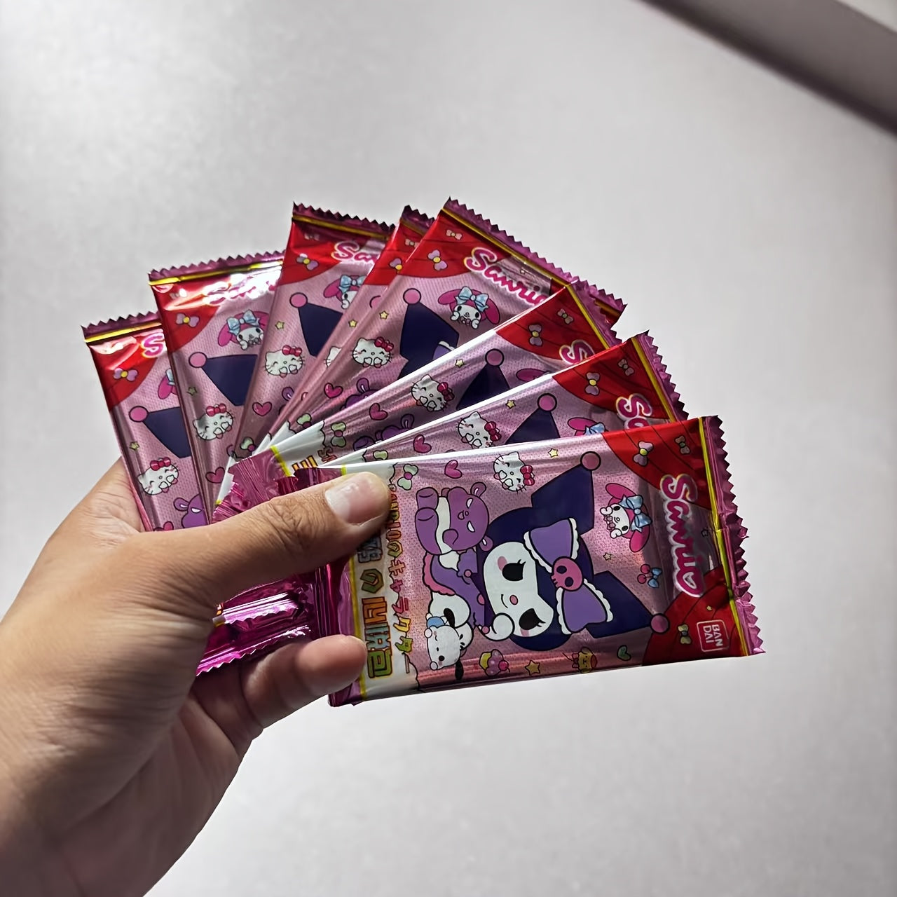 Sanrio 32-Pack Collectible Trading Cards Set, Featuring Hello Kitty, for My Melody, for Pompompurin, Vibrant & Glossy, Perfect for Collectors & Fans, Major Material: Paper