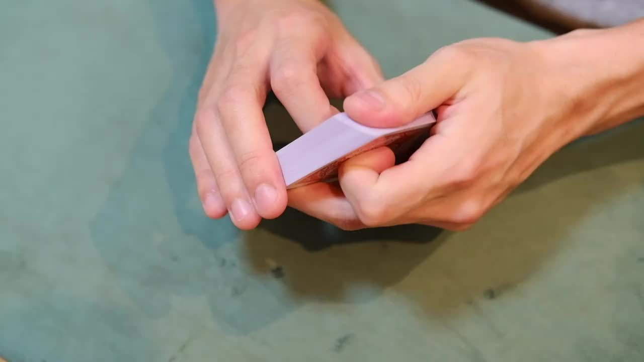 Jeu de Cartes 976 Club Special - Haute Qualité, Revêtement Plastique, Jeu de Chance pour Adultes, À Partir de 14 Ans, Emballé dans une Boîte